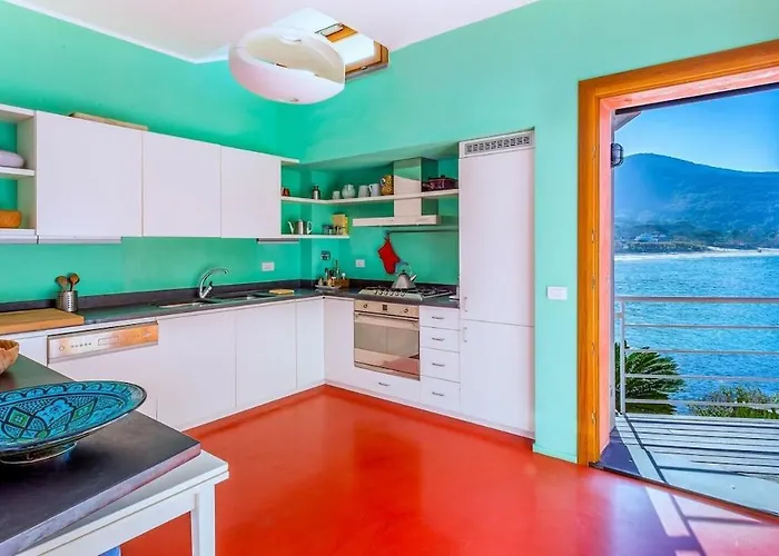 Вилла The Boat Портоферрайо