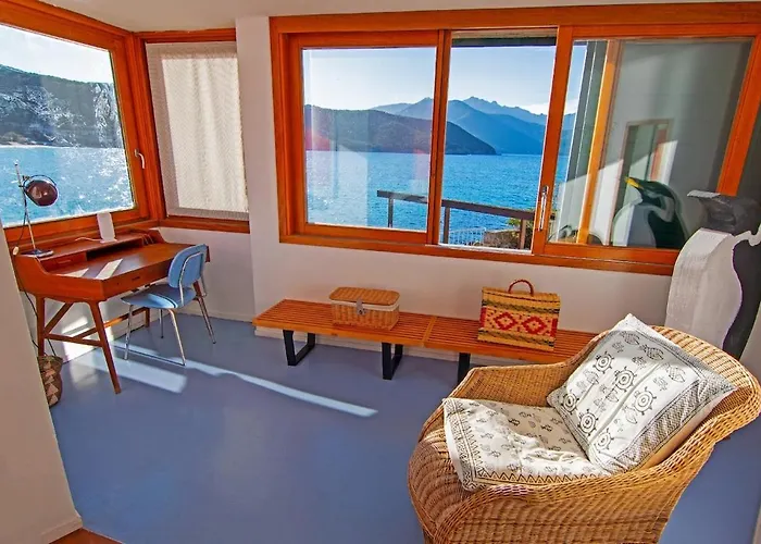 The Boat * פורטופראיו